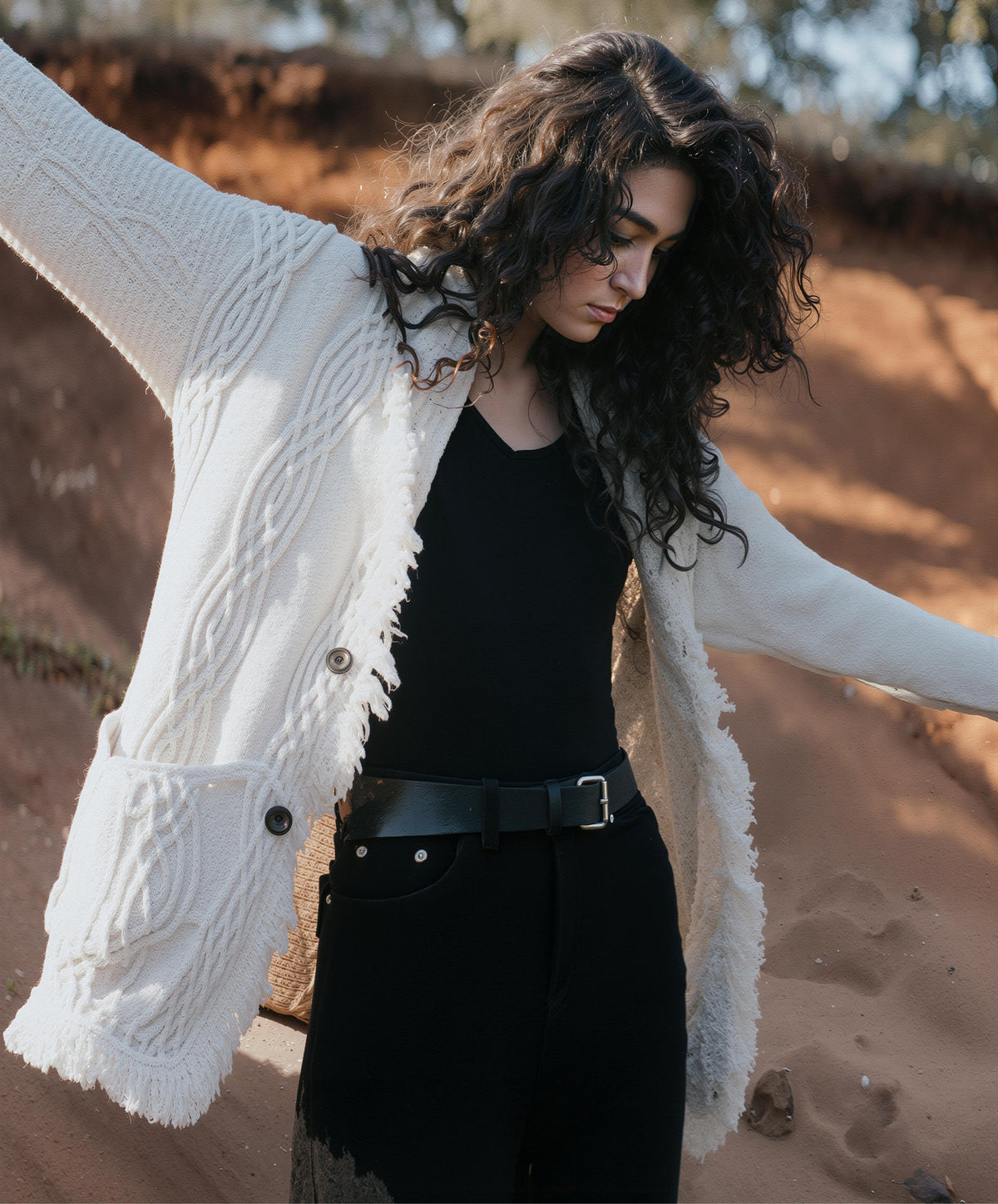 Solstice Ash White V-Neck Heritage Cardigan - Espiritu